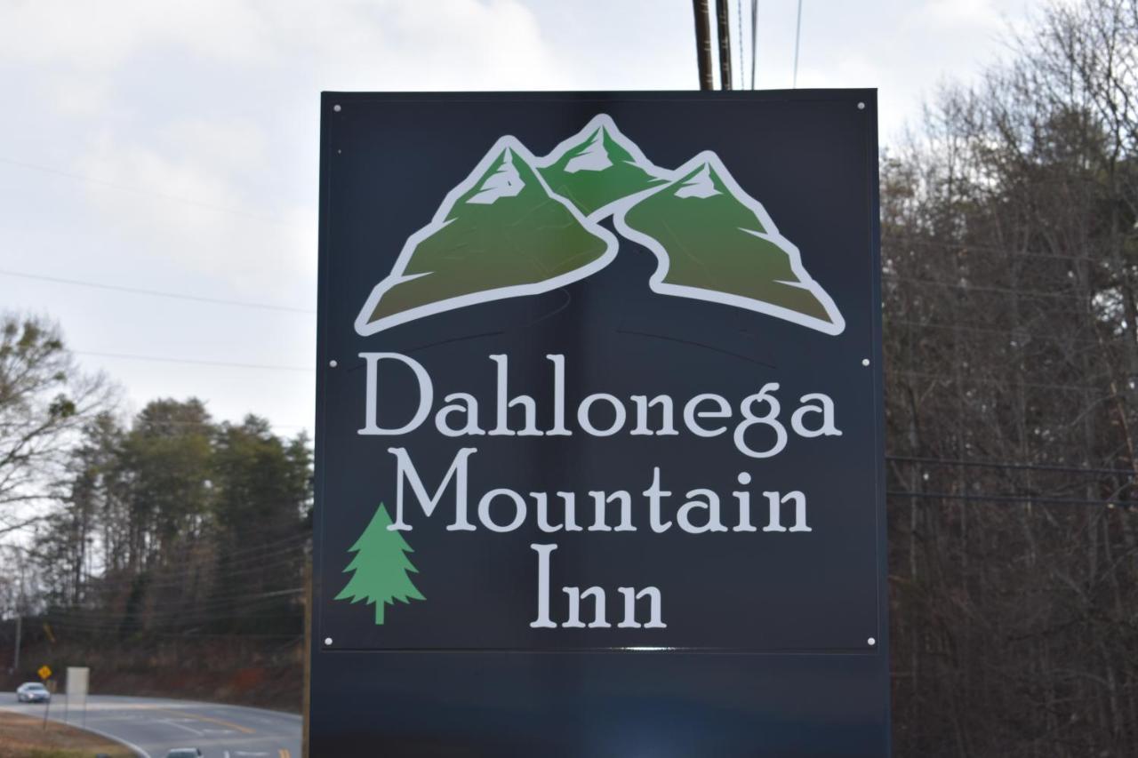 Dahlonega Mountain Inn Kültér fotó